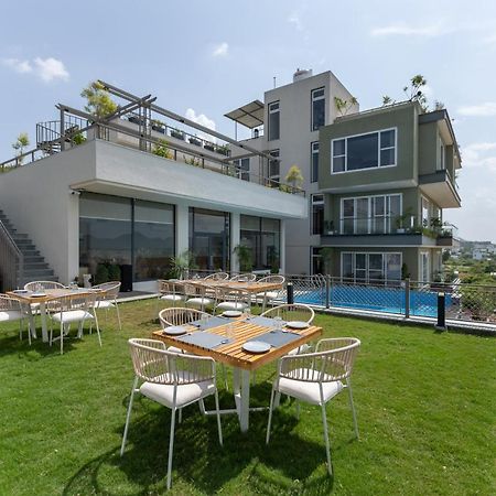 Suramya-A Luxury Boutique Hotel Udaipur Ngoại thất bức ảnh