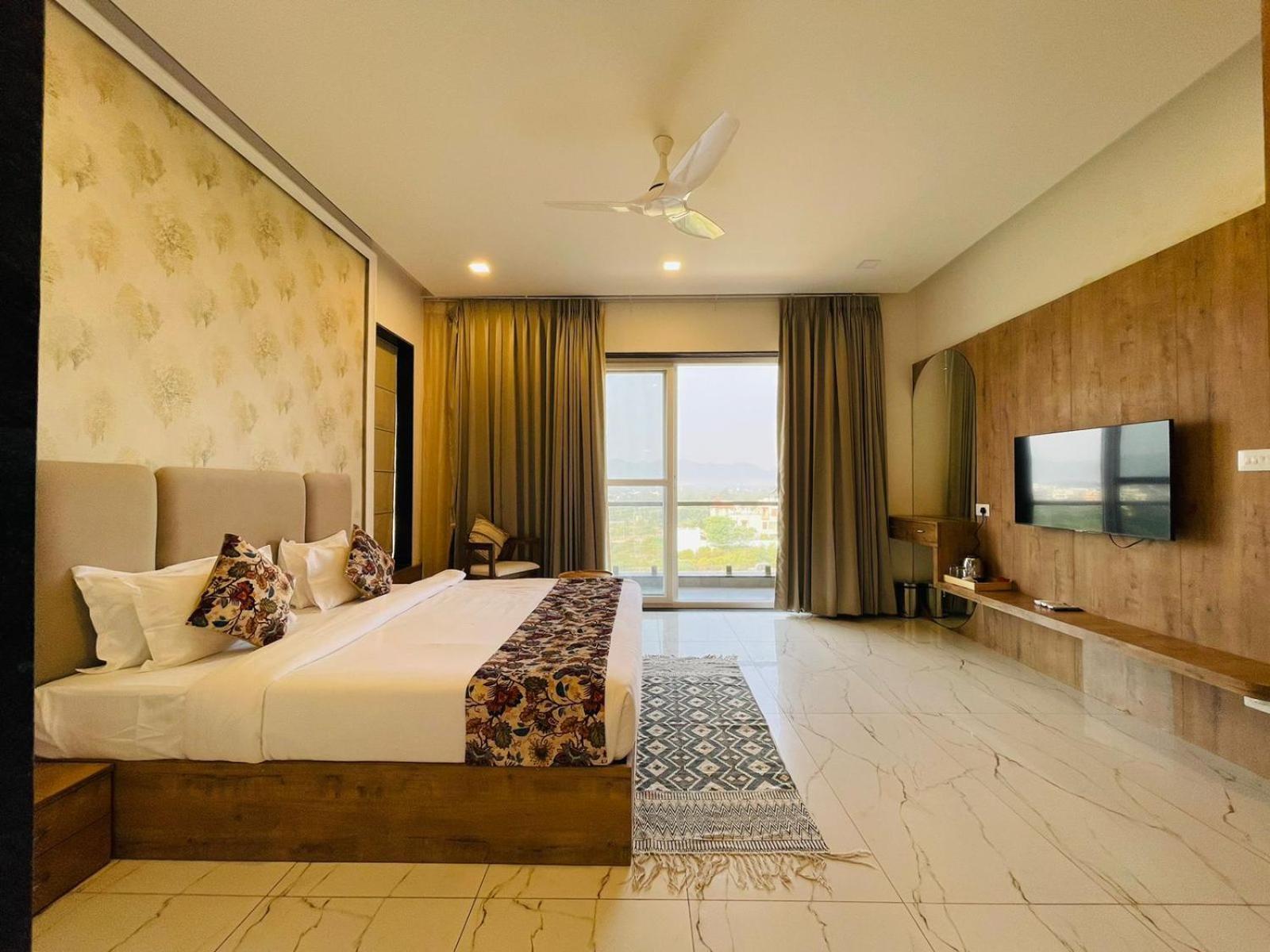 Suramya-A Luxury Boutique Hotel Udaipur Ngoại thất bức ảnh